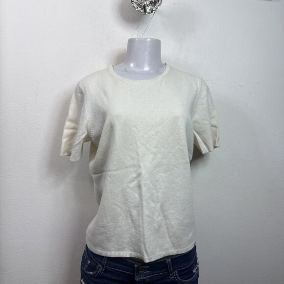 (A2) Cashmere 100%, ONLY AT BLOOMINGDALE'S T-shirt "Fresh"-bone color, Size M. - Picture 2 of 13